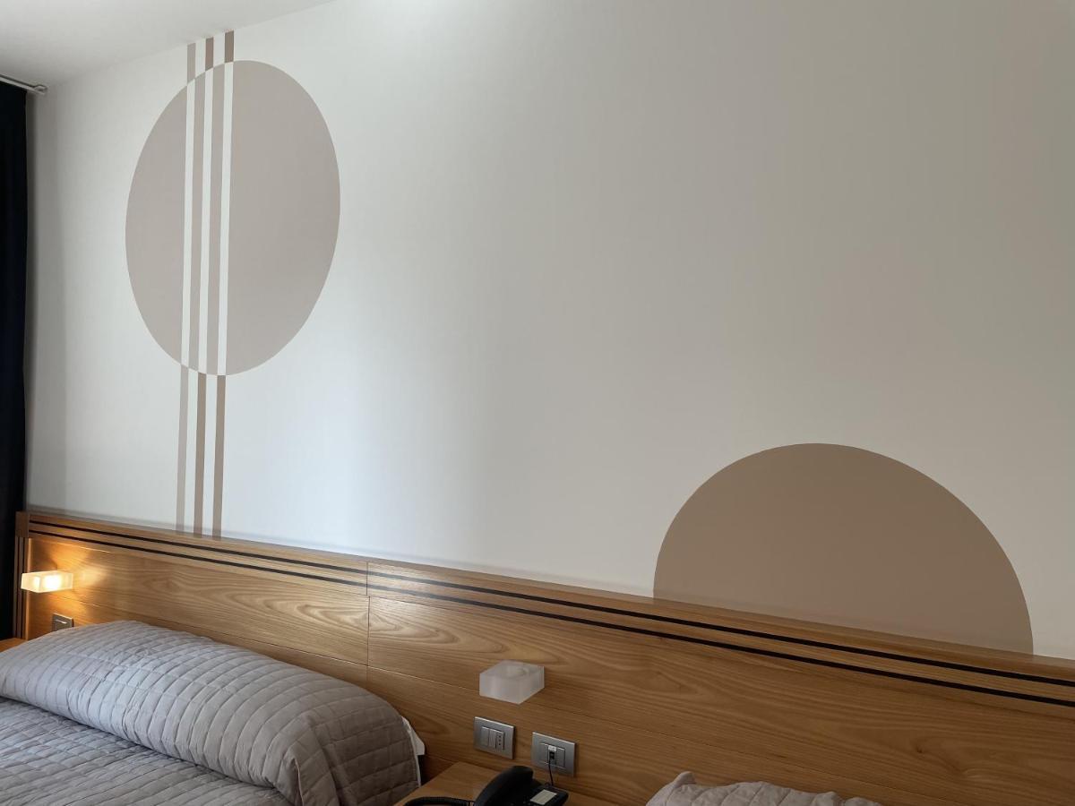 Hotel Europa Belluno Esterno foto