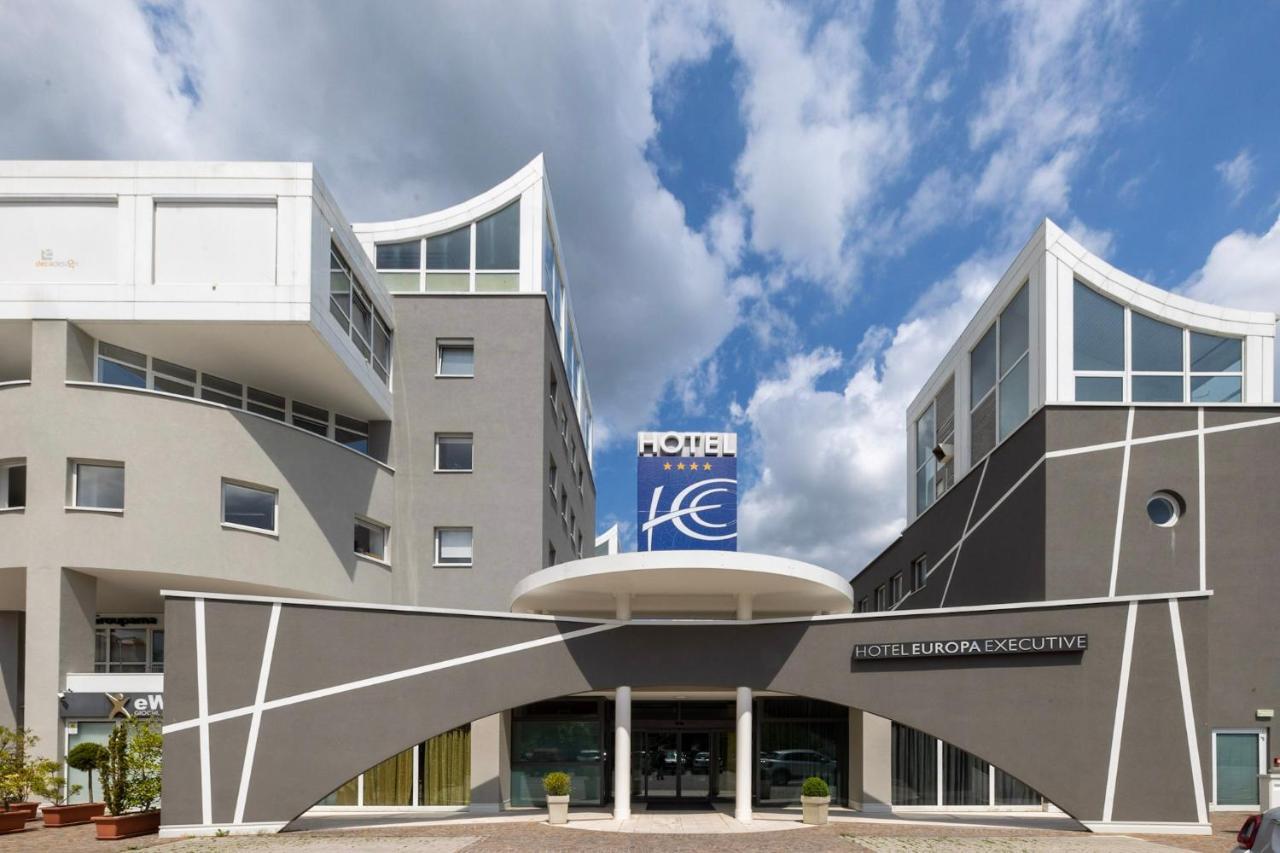 Hotel Europa Belluno Esterno foto