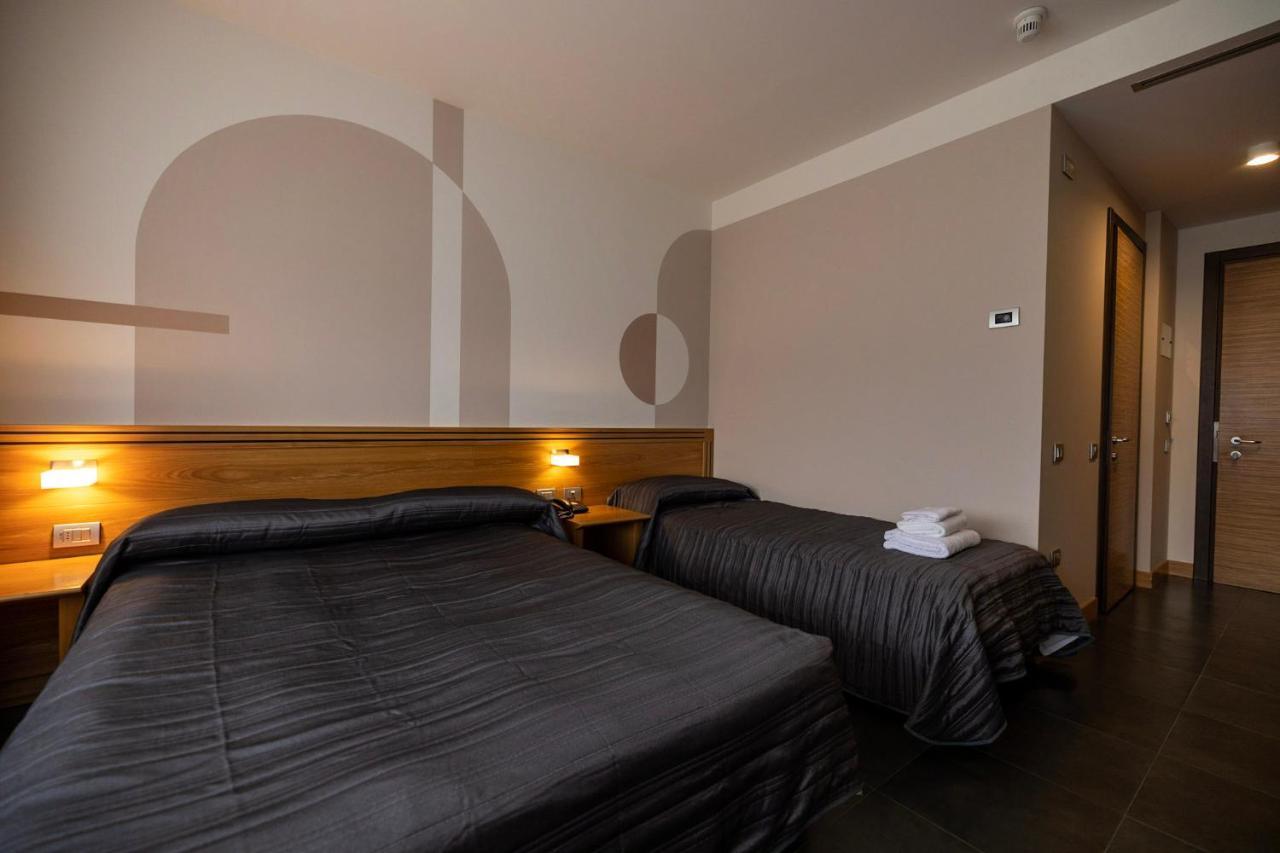Hotel Europa Belluno Esterno foto